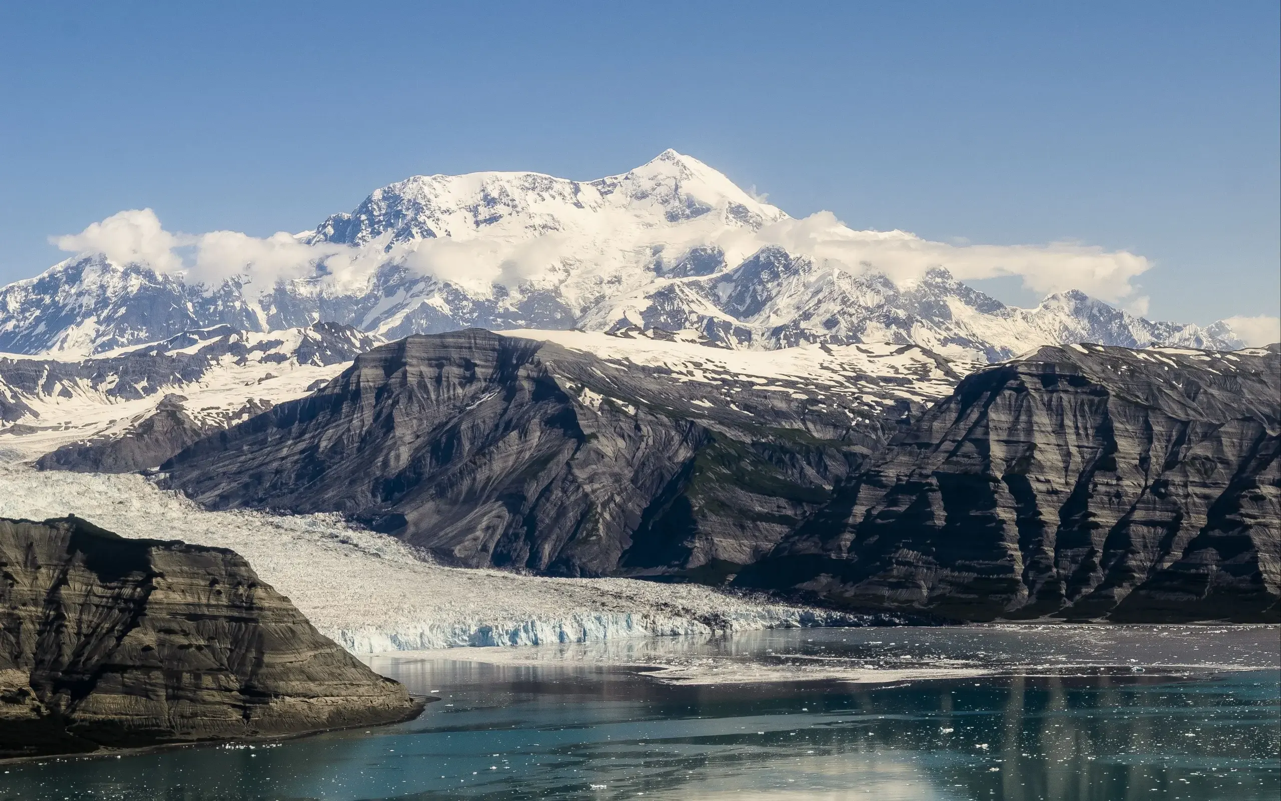 Scenic mountain landscape near Wasilla, Alaska — Arctic Valley Construction